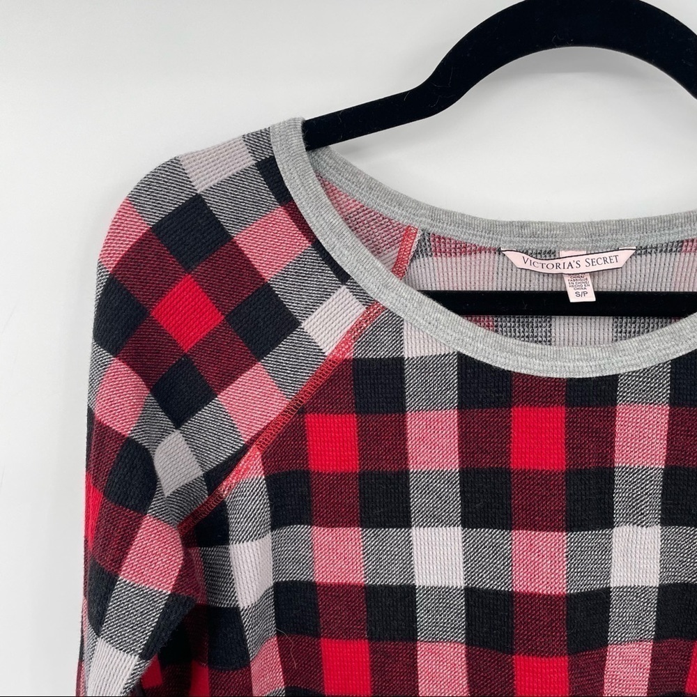 Victoria’s Secret Christmas Plaid Pajama Shirt - Picture 4 of 12